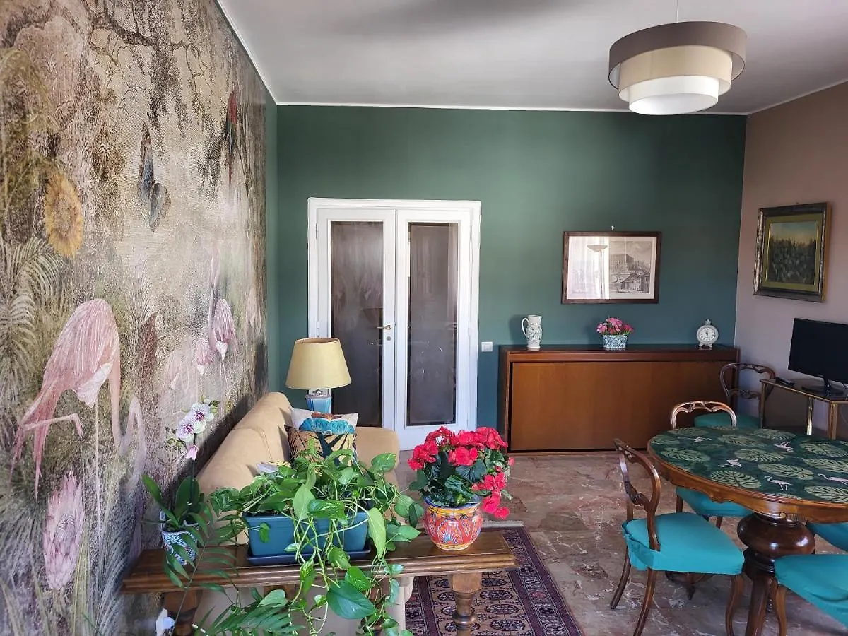 Boutique Maison - Pentimalli 84 Řím 0*,