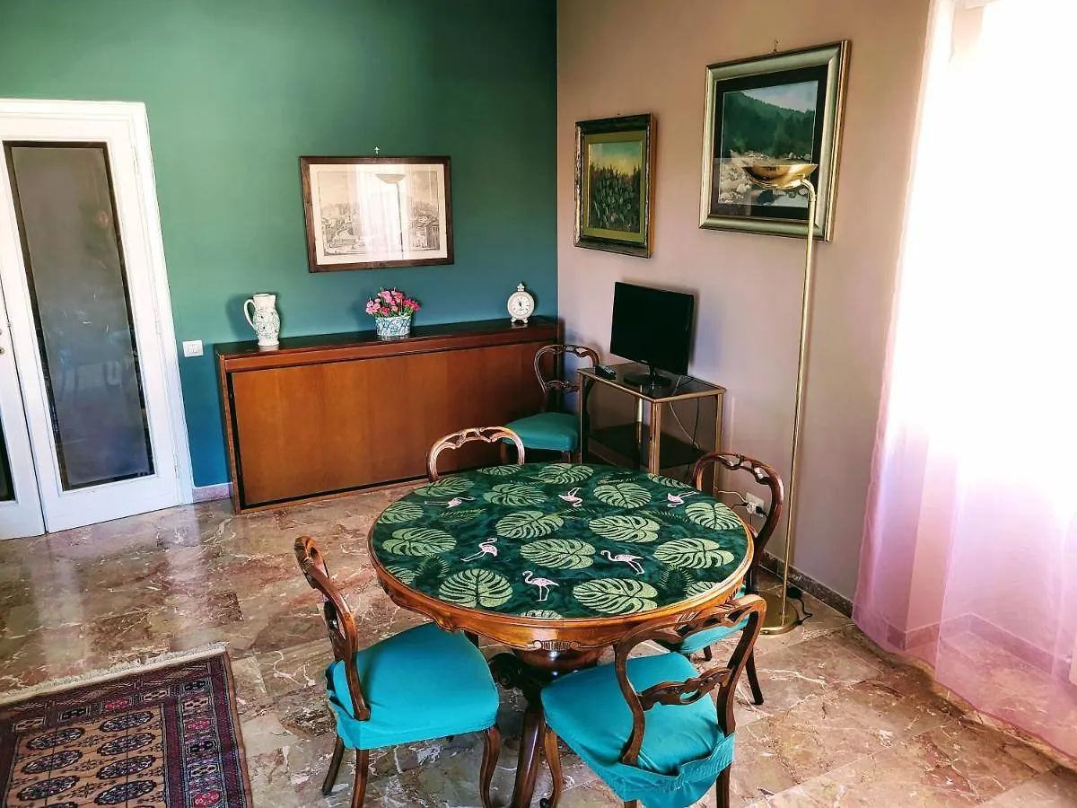 Apartment Boutique Maison - Pentimalli 84 Rome Italy
