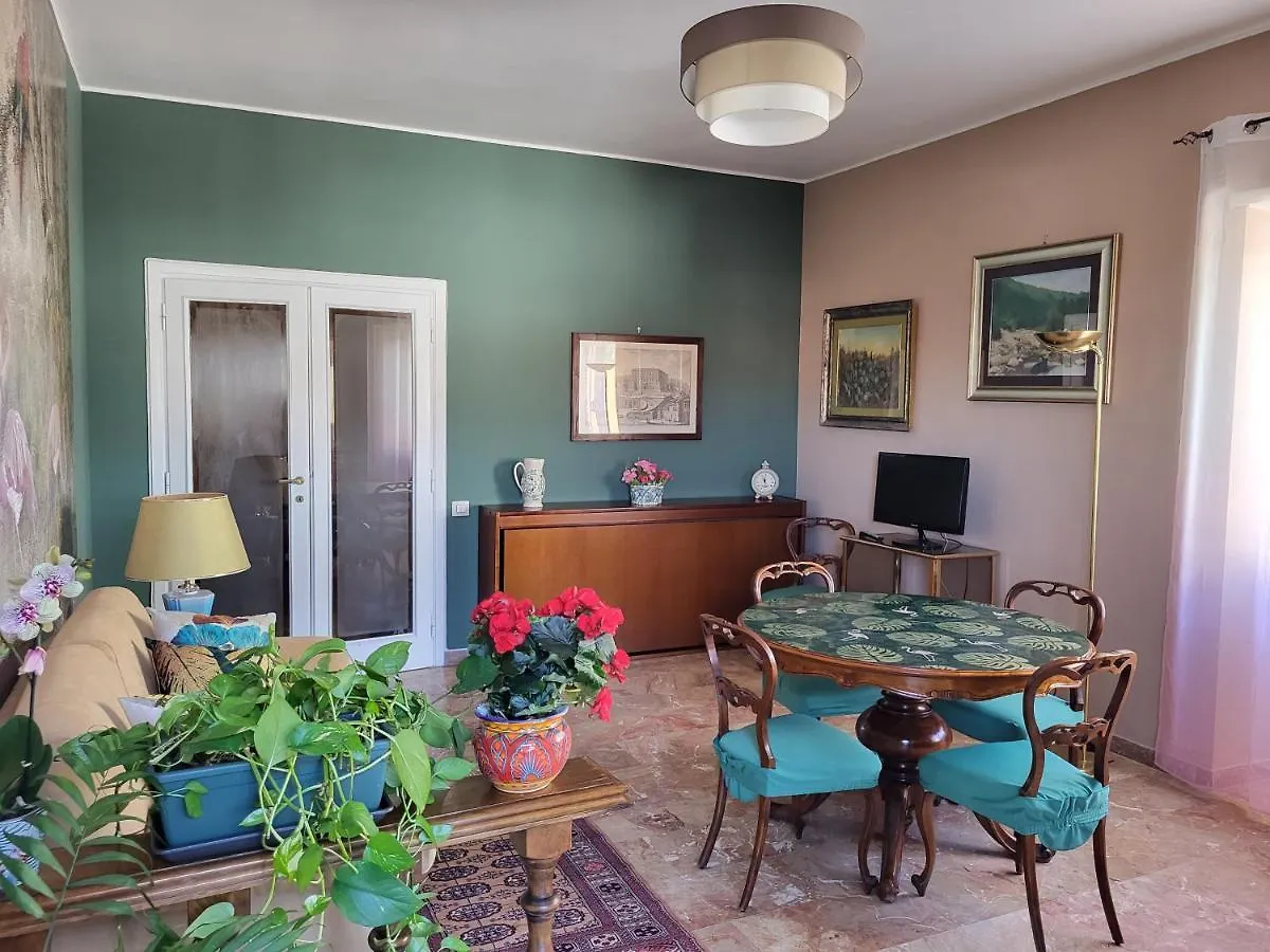 Apartment Boutique Maison - Pentimalli 84 Rome